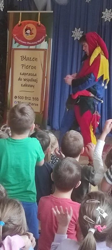 Magiczny świat figlarnego Błazna Pierona