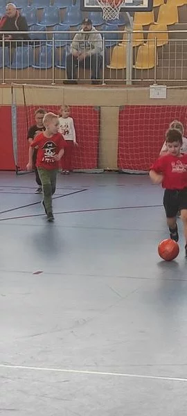 Piłkarski Turniej Mikołajkowy Przedszkolaków w ZSBiO 