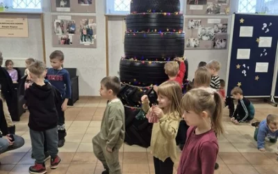 Motylki i Delfinki wizytą w ZSZiO