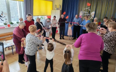 Dzień Babci i Dziadka w grupie "Sówki"