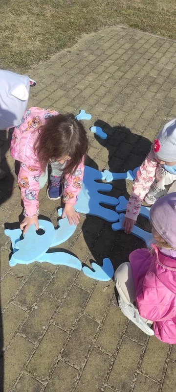 Skrzaty zgłębiały tajemnice dinozaurów