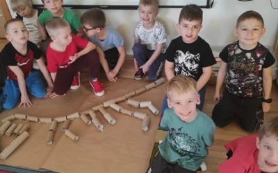 Skrzaty zgłębiały tajemnice dinozaurów