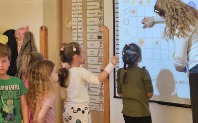 Skrzaty zgłębiały tajemnice dinozaurów